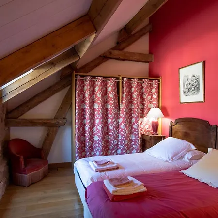 Les Granges De La Machardie * Sainte-Trie