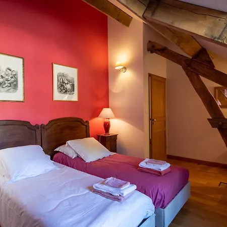 Les Granges De La Machardie * Sainte-Trie