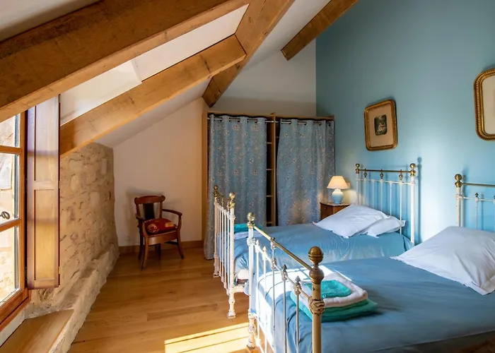 Les Granges De La Machardie